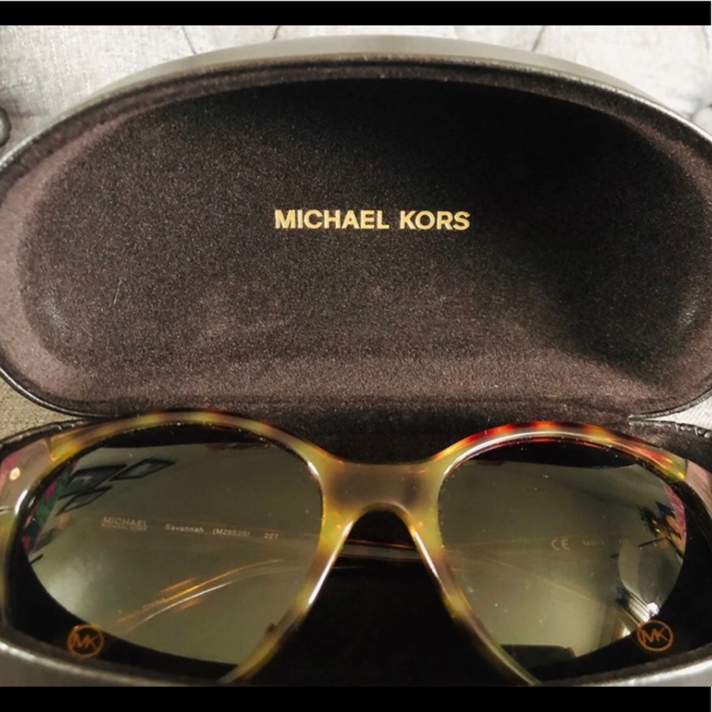 Michael Kors sunglasses - Picture 2 of 9